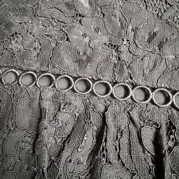 Karl Lagerfeld Paris Black Lace Skirt Ruffle Hem 10 Whimsigoth Date Night Short - Picture 5 of 7